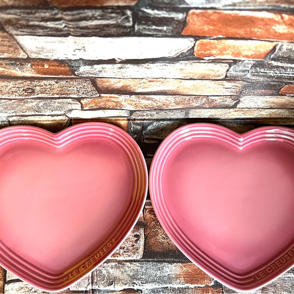 Le Creuset Pink Heart-Shaped Plates